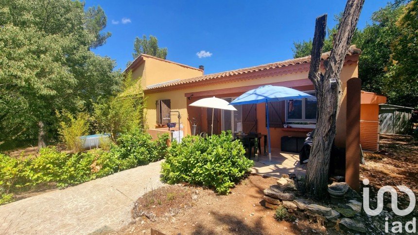 Maison 4 pièces de 80 m² à Saint-Maximin-la-Sainte-Baume (83470)