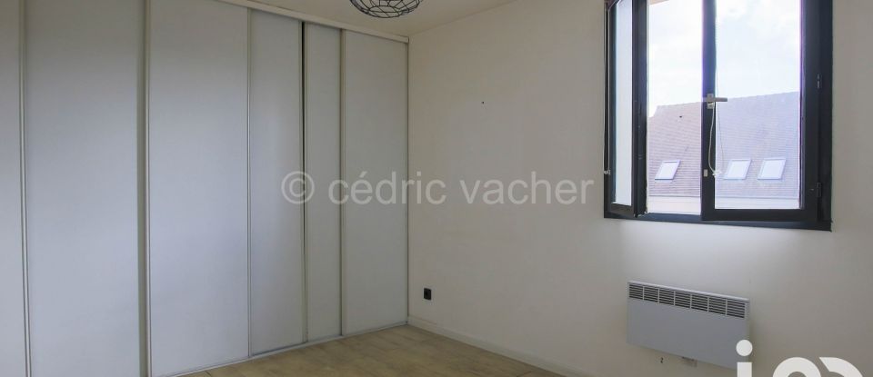 House 5 rooms of 92 m² in Lisses (91090)