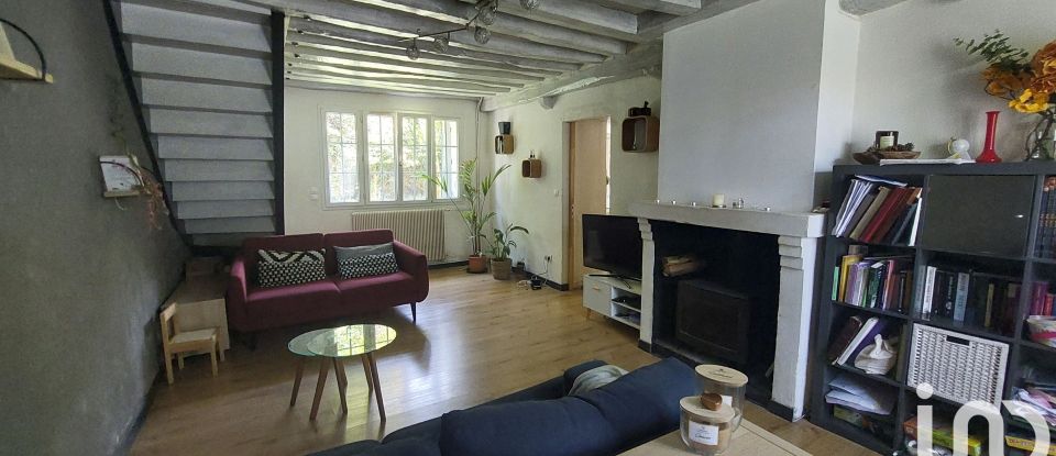 Traditional house 4 rooms of 77 m² in Fontenay-lès-Briis (91640)