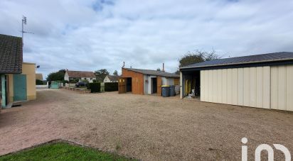 Traditional house 5 rooms of 140 m² in Saint-Georges-de-Poisieux (18200)