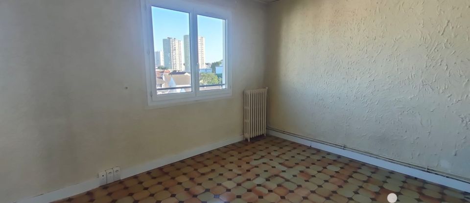 Appartement 4 pièces de 60 m² à Drancy (93700)