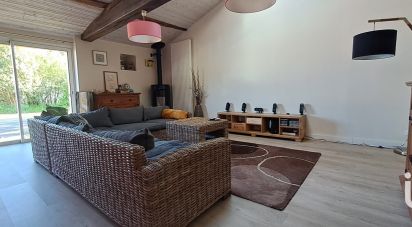 House 7 rooms of 200 m² in La Plaine (49360)