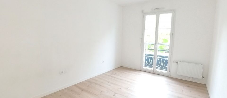 Appartement 4 pièces de 83 m² à Saint-Pierre-du-Perray (91280)