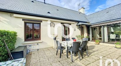 House 5 rooms of 110 m² in Pleurtuit (35730)