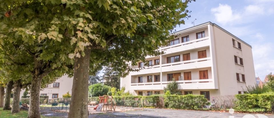 Apartment 4 rooms of 78 m² in Montesson (78360)