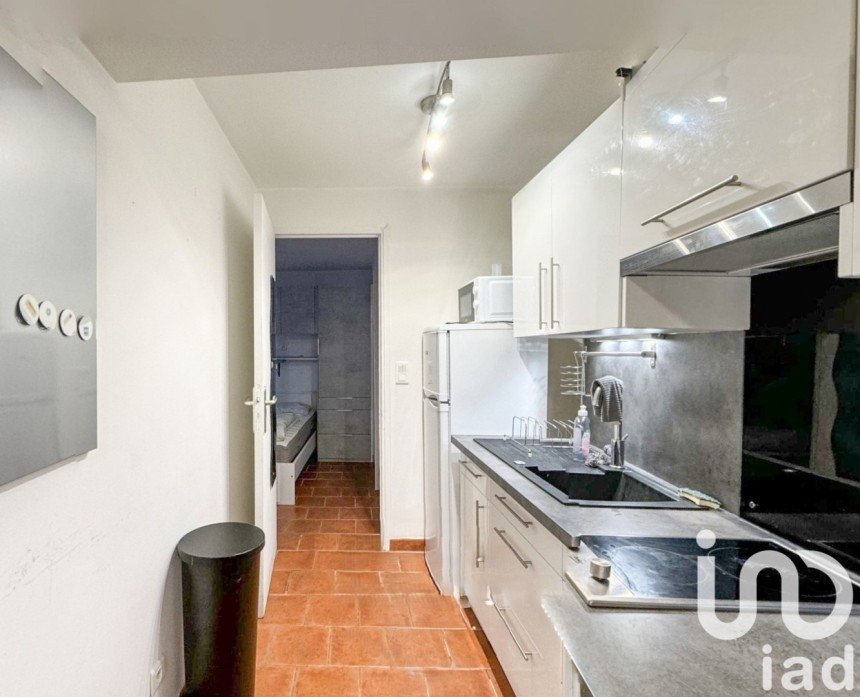 Appartement 2 pièces de 26 m² à Aix-en-Provence (13100)