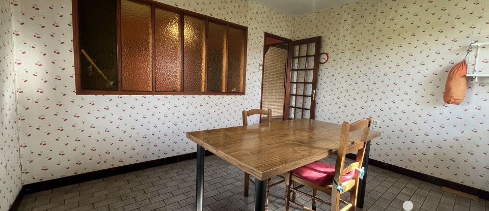 Traditional house 5 rooms of 113 m² in Chasseneuil-du-Poitou (86360)