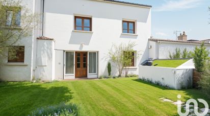 Maison 4 pièces de 87 m² à Mauves-sur-Loire (44470)