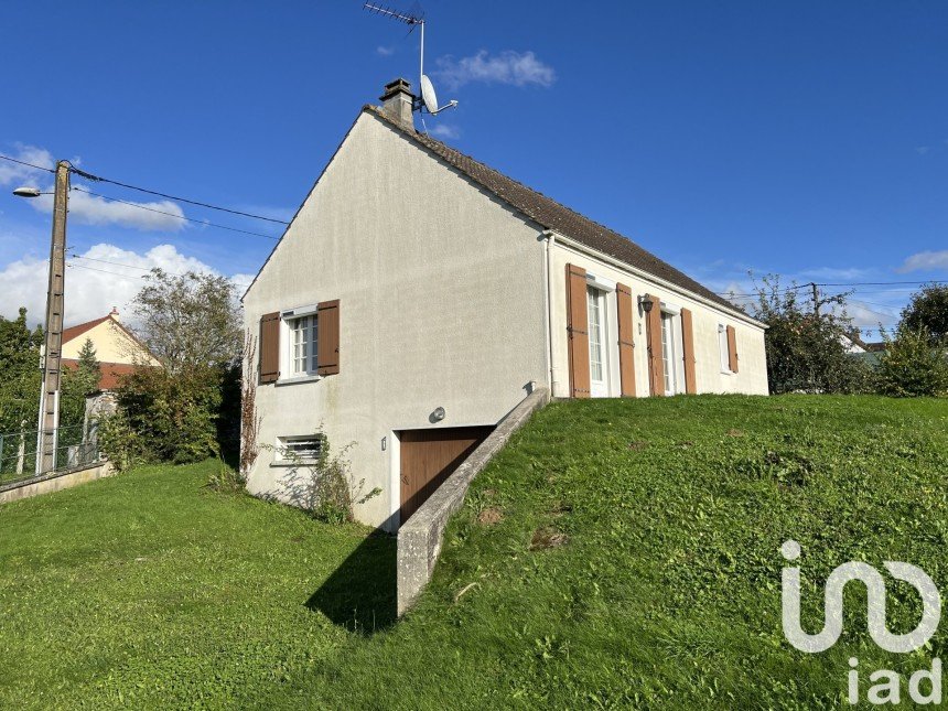 Maison traditionnelle 3 pièces de 85 m² à Jouy-sur-Morin (77320)