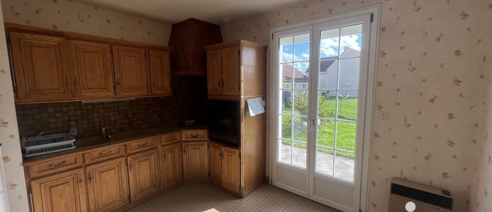 Maison traditionnelle 3 pièces de 85 m² à Jouy-sur-Morin (77320)