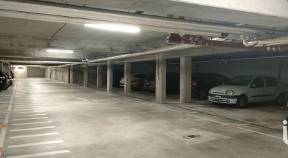 Parking/garage/box de 24 m² à Montreuil (93100)