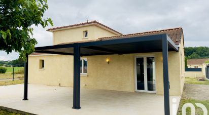 Maison 5 pièces de 155 m² à Bouniagues (24560)