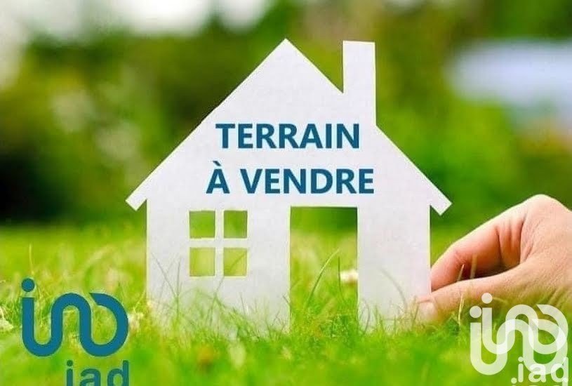 Land of 798 m² in Saint-Arnoult-en-Yvelines (78730)