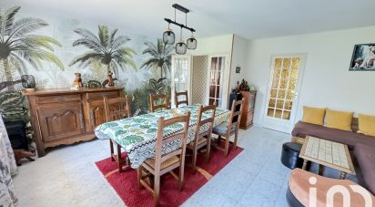 Maison 4 pièces de 94 m² à Sainte-Colombe (77650)