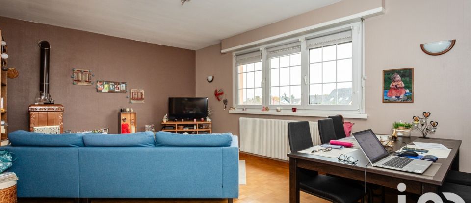 Maison 8 pièces de 219 m² à Sundhoffen (68280)