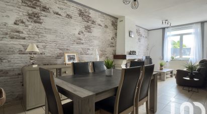 Maison 4 pièces de 92 m² à Roubaix (59100)