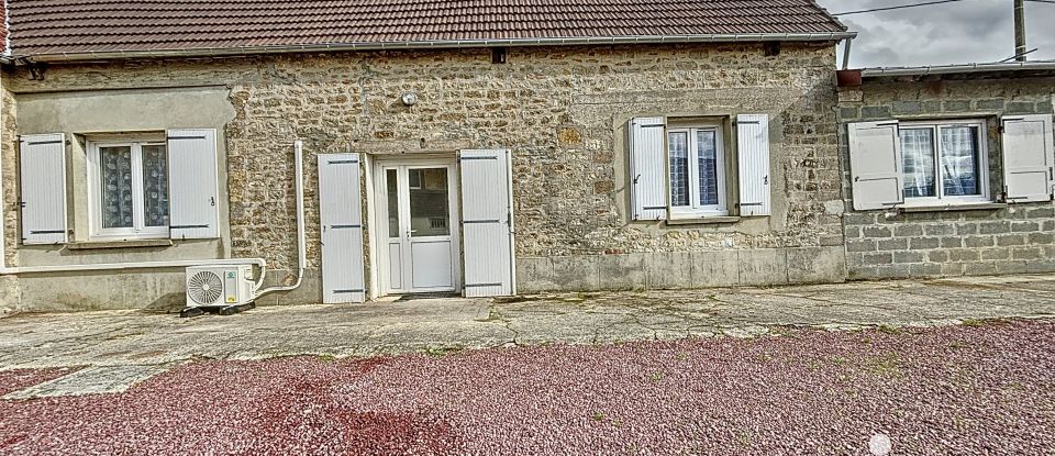 Maison de ville 4 pièces de 98 m² à CARENTAN (50500)