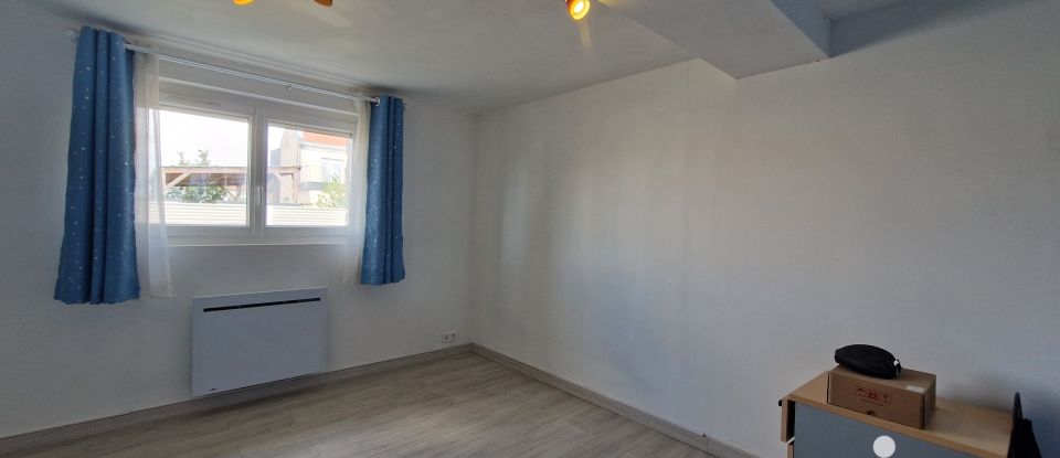 Maison traditionnelle 4 pièces de 109 m² à Poitiers (86000)