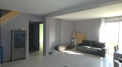 House 6 rooms of 125 m² in Courgent (78790)