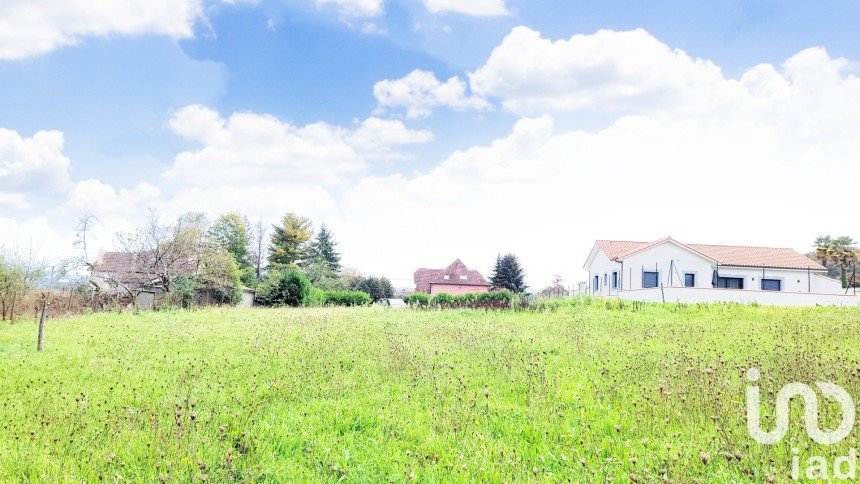 Land of 2,607 m² in Bordes (65190)