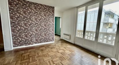 Apartment 3 rooms of 57 m² in Le Havre (76600)