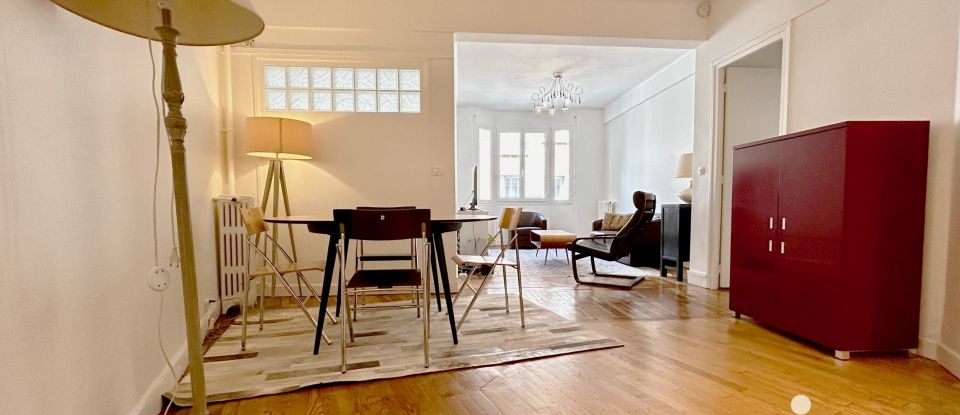 Apartment 3 rooms of 80 m² in Paris (75016)