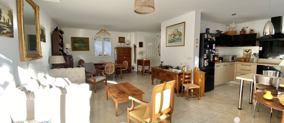 House 4 rooms of 80 m² in Salon-de-Provence (13300)