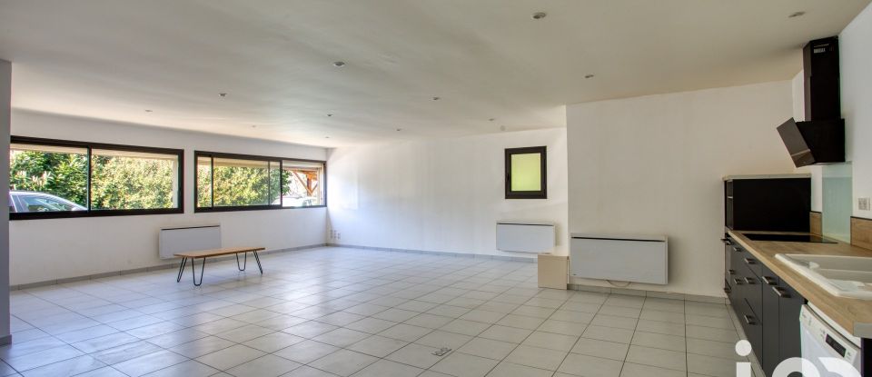 Maison d’architecte 7 pièces de 250 m² à Sarlat-la-Canéda (24200)