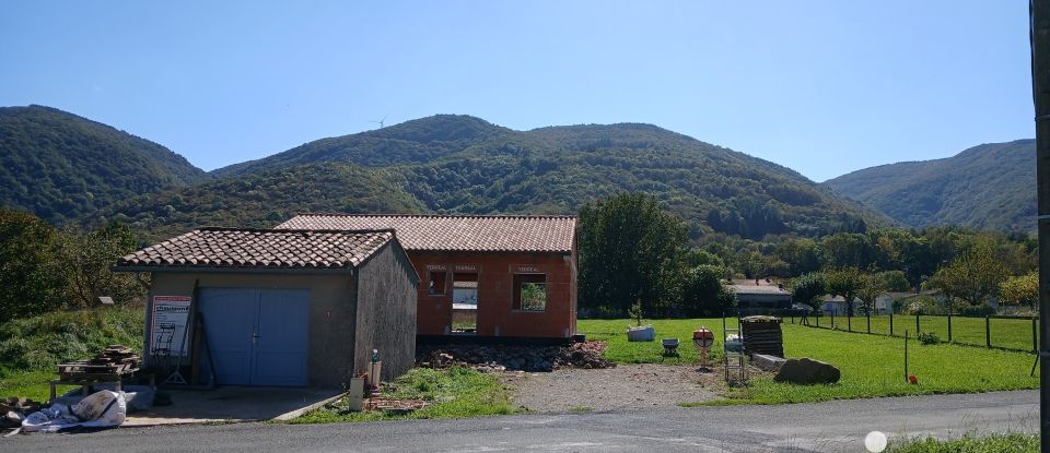 Maison traditionnelle 4 pièces de 90 m² à Albine (81240)