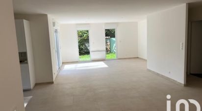 Maison 4 pièces de 125 m² à Orléat (63190)