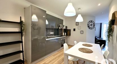 Appartement 3 pièces de 60 m² à Bordeaux (33000)