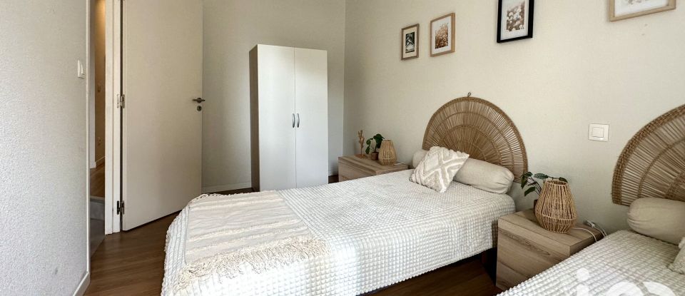 Appartement 3 pièces de 60 m² à Bordeaux (33000)