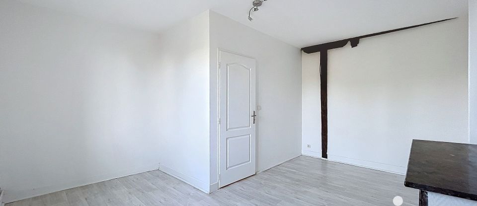 House 3 rooms of 69 m² in Rochecorbon (37210)