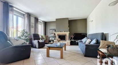 Ferme 5 pièces de 142 m² à Fouquières-lès-Béthune (62232)