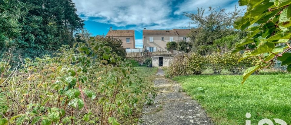 Traditional house 4 rooms of 73 m² in Crégy-lès-Meaux (77124)