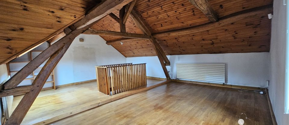 Country house 5 rooms of 140 m² in Dannemois (91490)