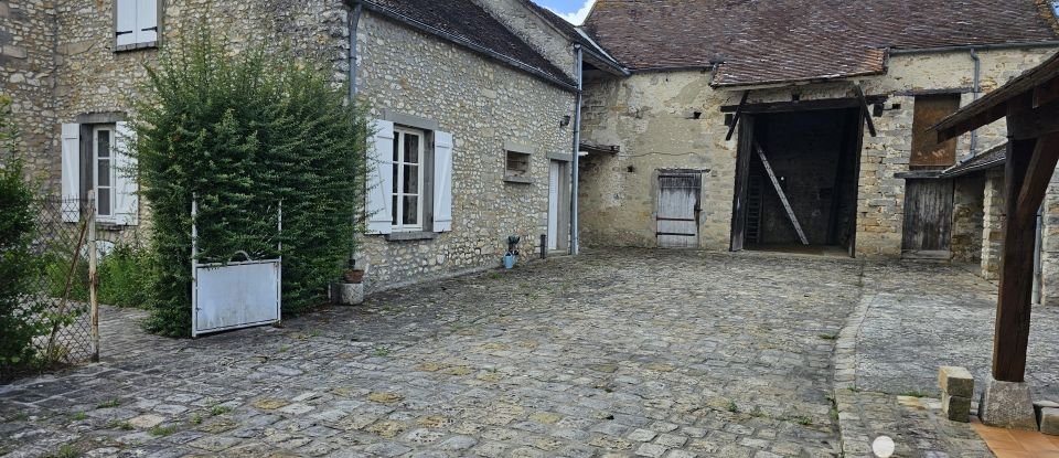 Country house 5 rooms of 140 m² in Dannemois (91490)