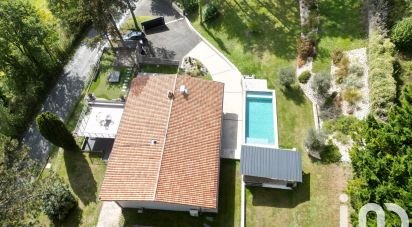 House 10 rooms of 247 m² in Trélissac (24750)