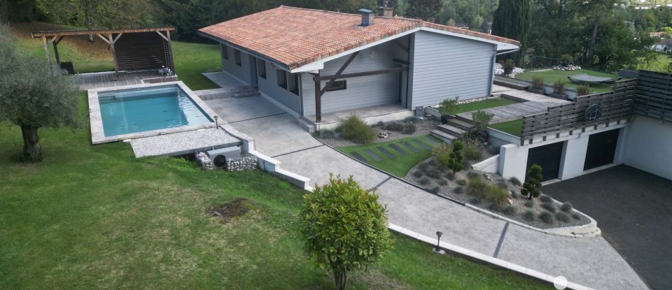 House 10 rooms of 247 m² in Trélissac (24750)