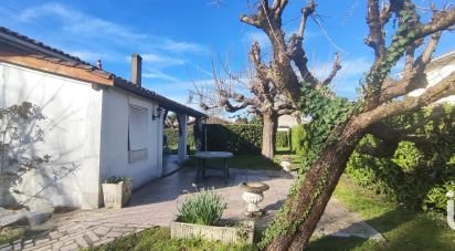 Maison 4 pièces de 90 m² à Villenave-d'Ornon (33140)