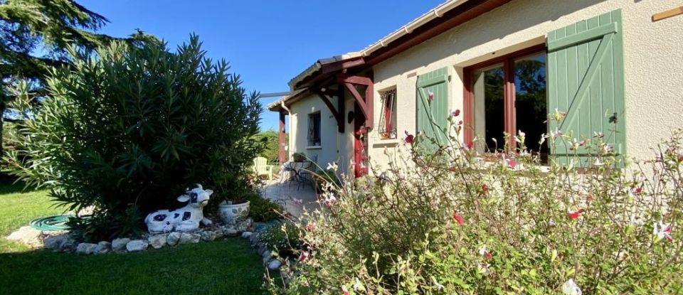 House 6 rooms of 170 m² in Estillac (47310)