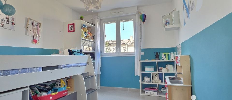 Maison 4 pièces de 88 m² à Châteauneuf-les-Martigues (13220)