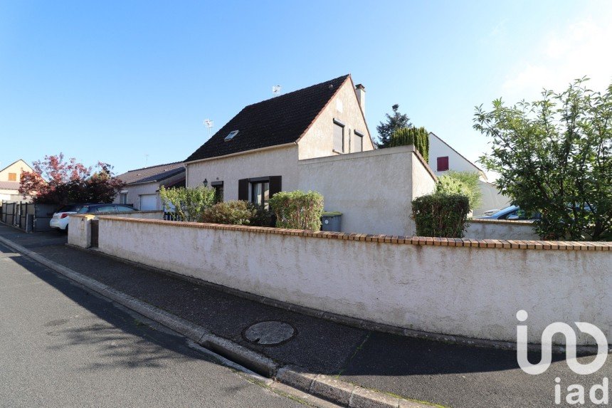 Maison 4 pièces de 82 m² à Samoreau (77210)