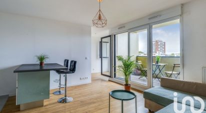 Apartment 3 rooms of 49 m² in Pantin (93500)