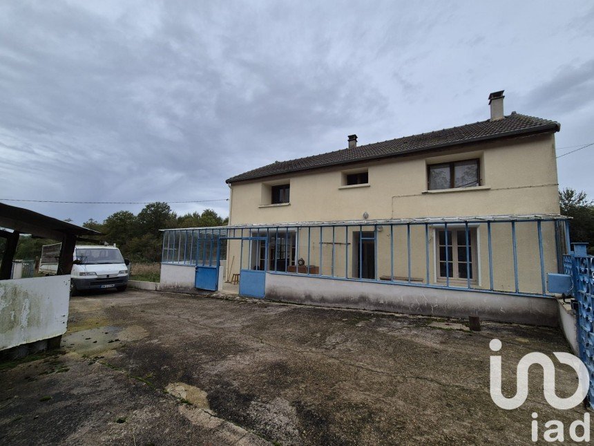 Maison de village 6 pièces de 104 m² à Saâcy-sur-Marne (77730)