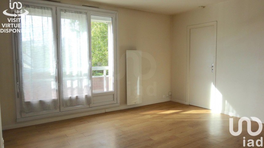 Apartment 2 rooms of 37 m² in Orléans (45000)