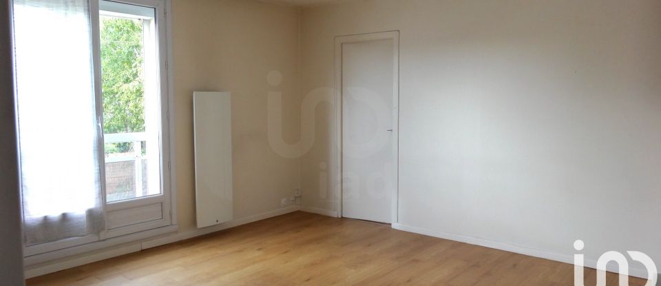 Apartment 2 rooms of 37 m² in Orléans (45000)