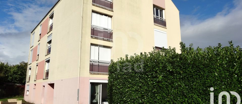 Apartment 2 rooms of 37 m² in Orléans (45000)