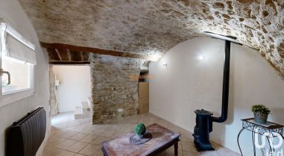 House 3 rooms of 61 m² in Alleins (13980)