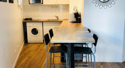 Apartment 1 room of 36 m² in Vannes (56000)